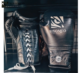 GĂNG SSM LACE UP BOXING GLOVES BLACK